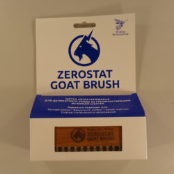Щетка для чистки пластинок Analog Renaissance ZeroStat Goat (из козьей шерсти)