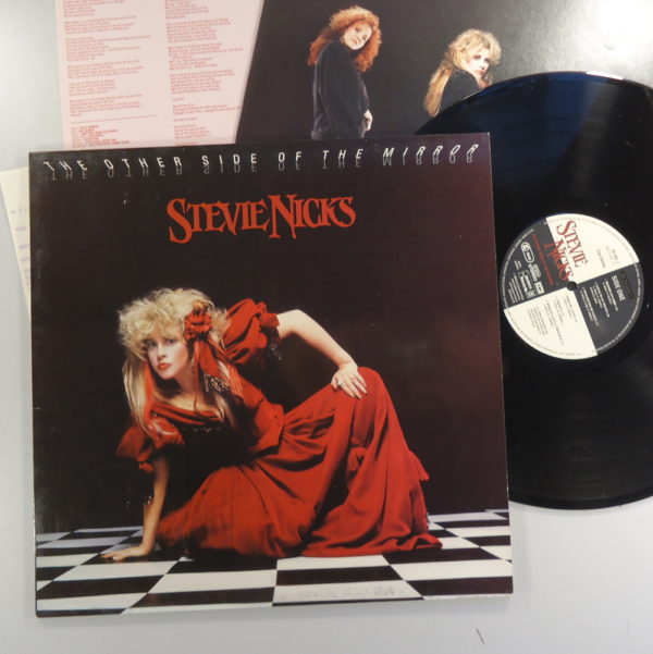 Stevie Nicks – The Other Side Of The Mirror