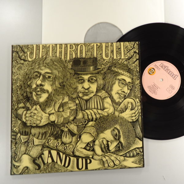 Jethro Tull – Stand Up