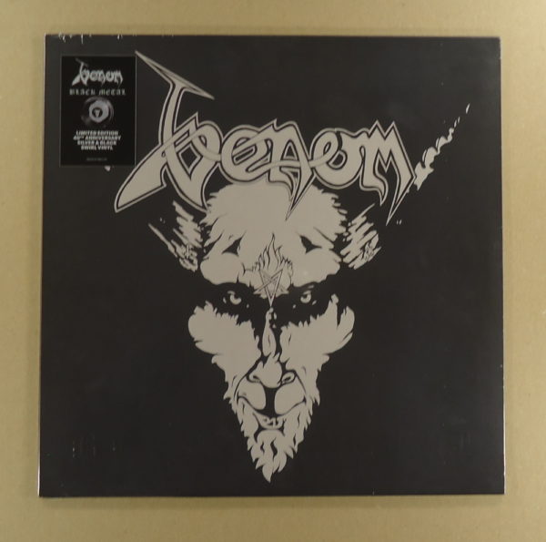 Venom – Black Metal