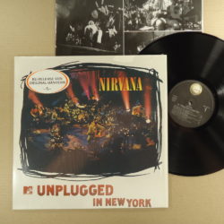 Nirvana – MTV Unplugged In New York