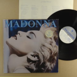 Madonna – True Blue