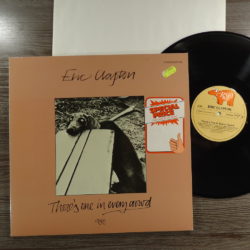 Eric Clapton – There's One In Every Crowd