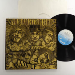Jethro Tull – Stand Up