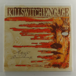 Killswitch Engage – Alive Or Just Breathing