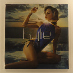 Kylie Minogue – Light Years
